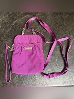 Baggallini Women's Essential Mini Crossbody Bag Built-in Card Holder Purple